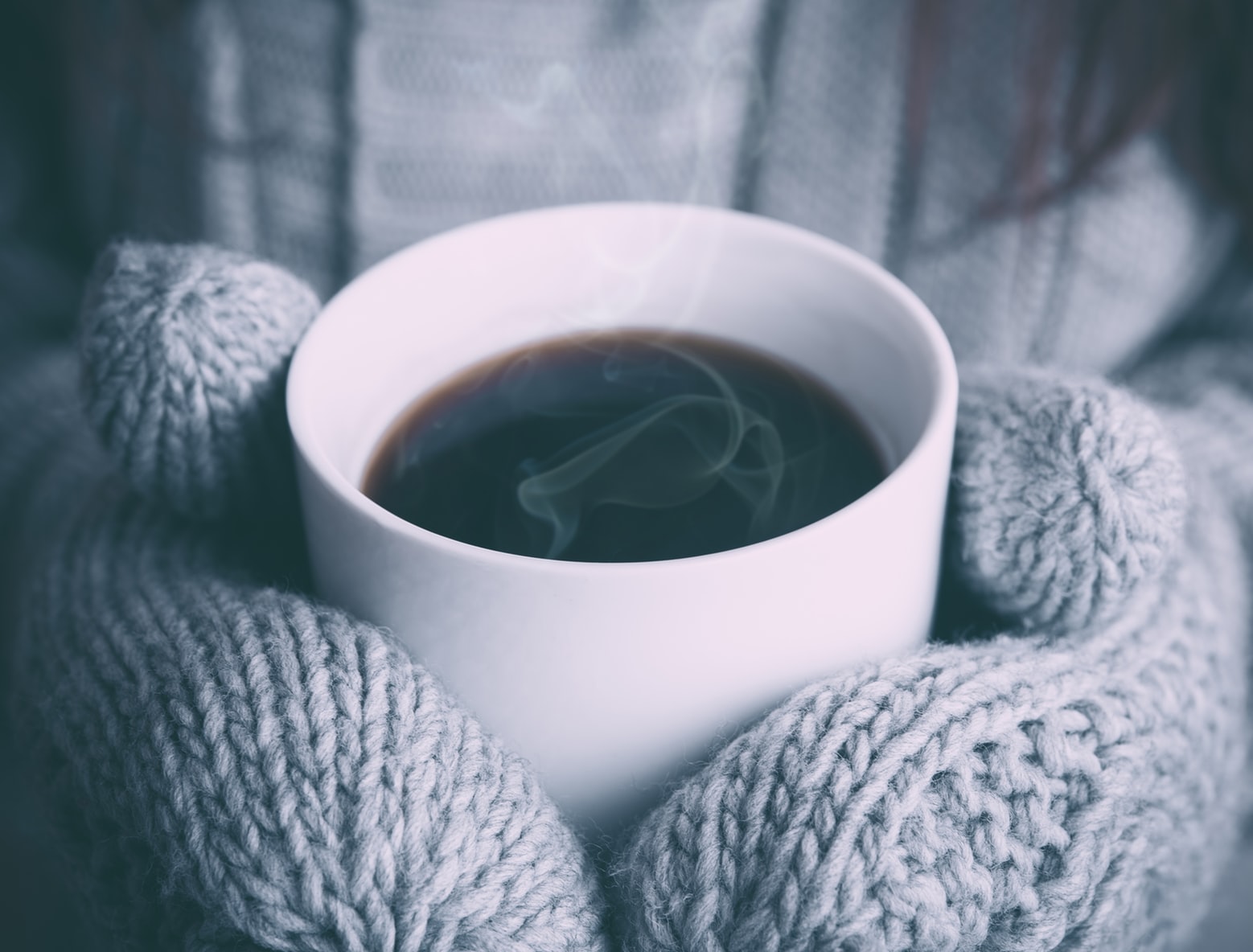 8 Quick Tips for Staying Warm Through The Coldest Months